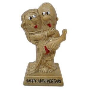 W&R Berries Co's 1970 Happy Anniversary Groom & Bride Figurine Statue